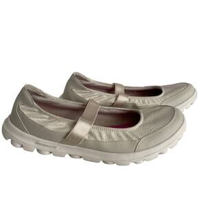 Skechers GOwalk Legacy 9.5 Lightweight Mary Janes Breathable Walking Gray Silver